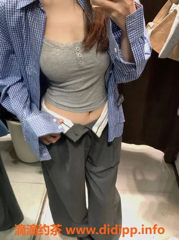 深圳楼凤资源信息,深圳南山四四妹，175厘米长腿美少女