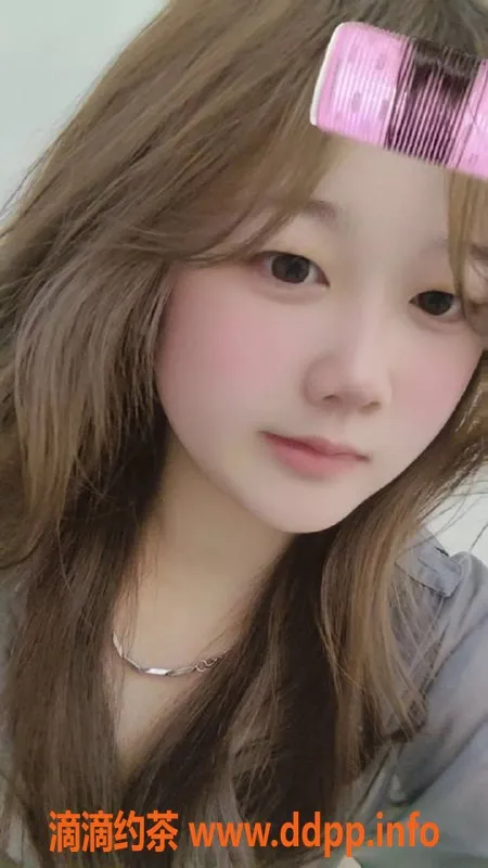 成都楼凤资源信息,成都火龙果 16岁 身高160 体重90+ 500元体验