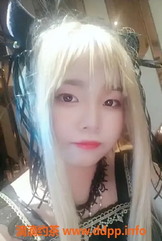 成都上门服务-成都嫩妹小绿，1000包夜，巨乳服务