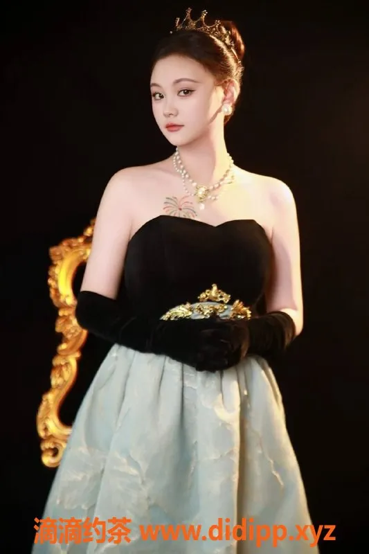 成都楼凤-成华区小燕子，限时优惠体验嫩妹车