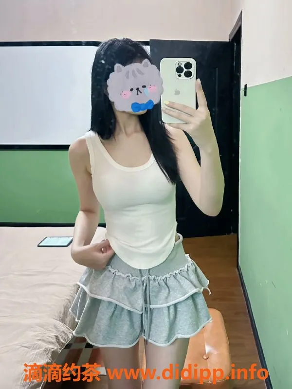 武汉楼凤-光谷绾绾，服务好到爆的小姐姐