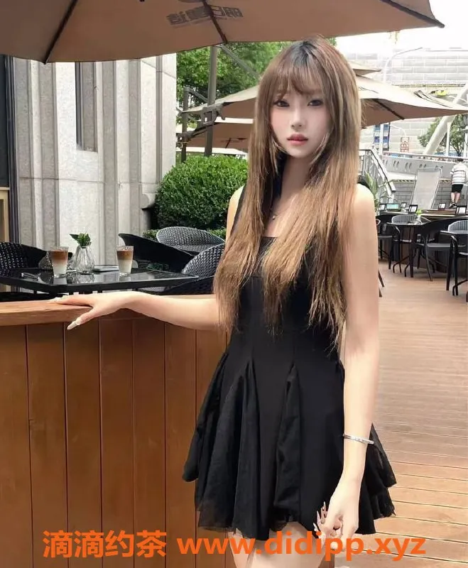 上海楼凤-静安莹莹：172长腿B罩杯，1200元起