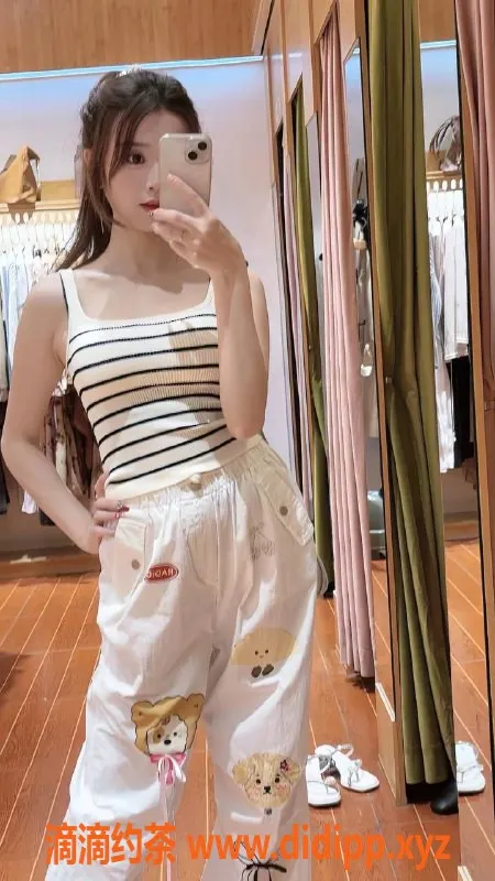 深圳楼凤-深圳龙华周周，162cm身材，千元档好选择