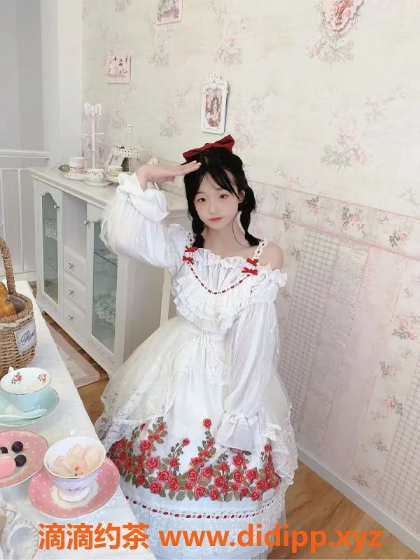 东莞楼凤-东莞菲菲，颜值可爱，苗条身材，性价比高