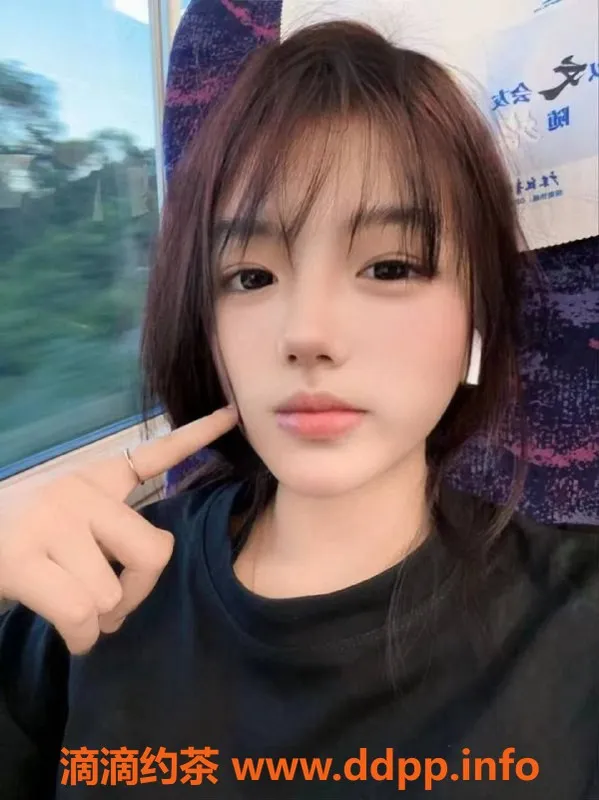 深圳楼凤-小奕 深圳龙岗 千元档 161c 45g