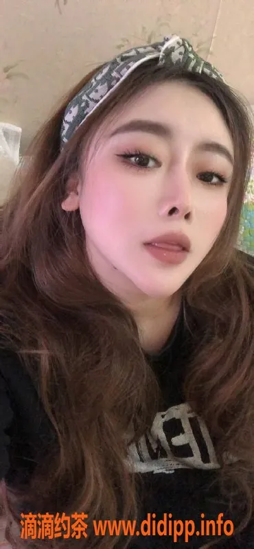 成都楼凤-成华区静儿，5p 7pp少妇服务，299元