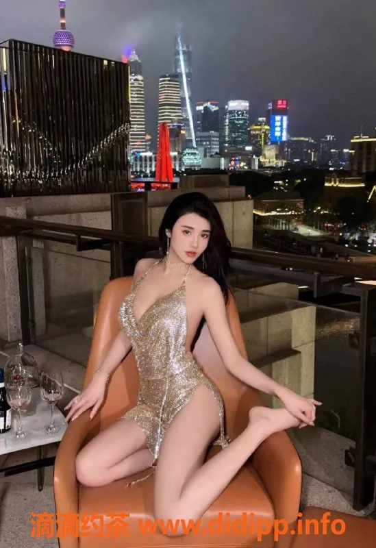 上海楼凤-长宁阳阳，176cm大胸服务优质，超值1400P起