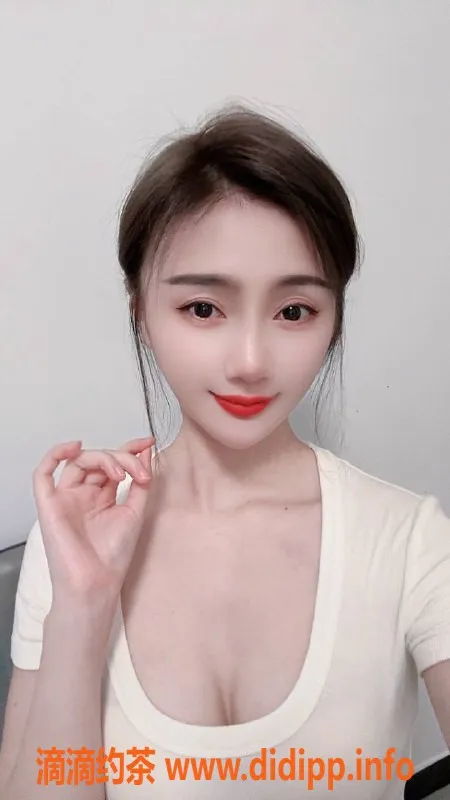 上海楼凤-普陀甜甜，优惠福利价1400P，快来约！