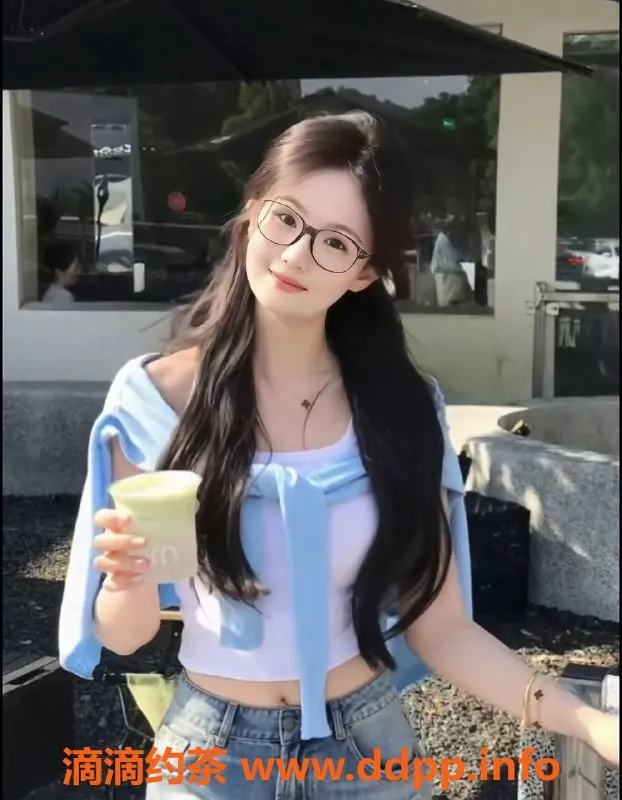 上海楼凤-沐沐，杨浦嫩妹，162cm，900元起服务