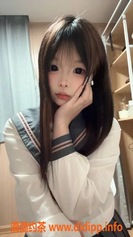 深圳上门服务-龙华妞妞，身高159，B杯，1300元上门服务