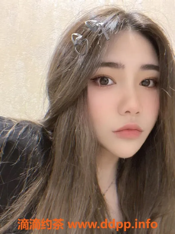 厦门楼凤-思明区萱萱，6张真实写真，来电咨询！