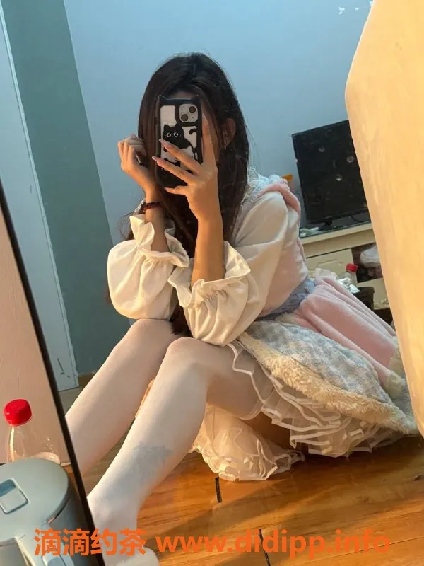 成都楼凤-成华区小丸子，166身高，女友感满分！