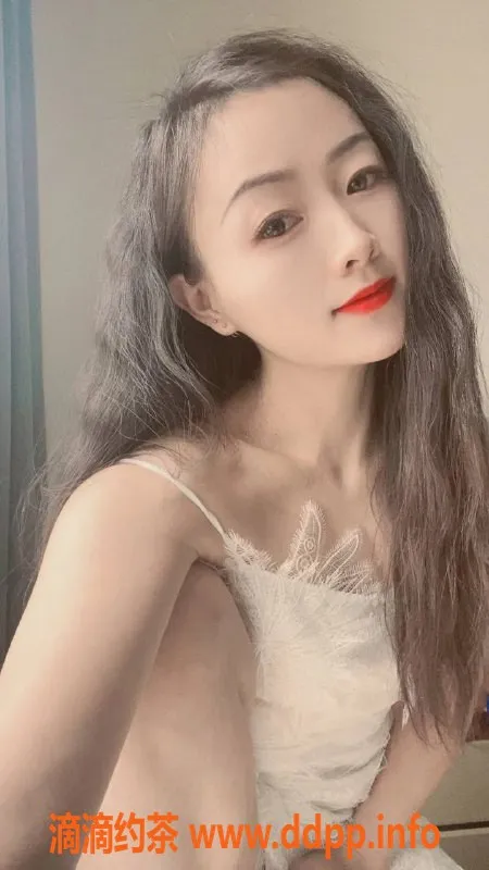 杭州楼凤-拱墅地区亲民艺人梓萱等你来！