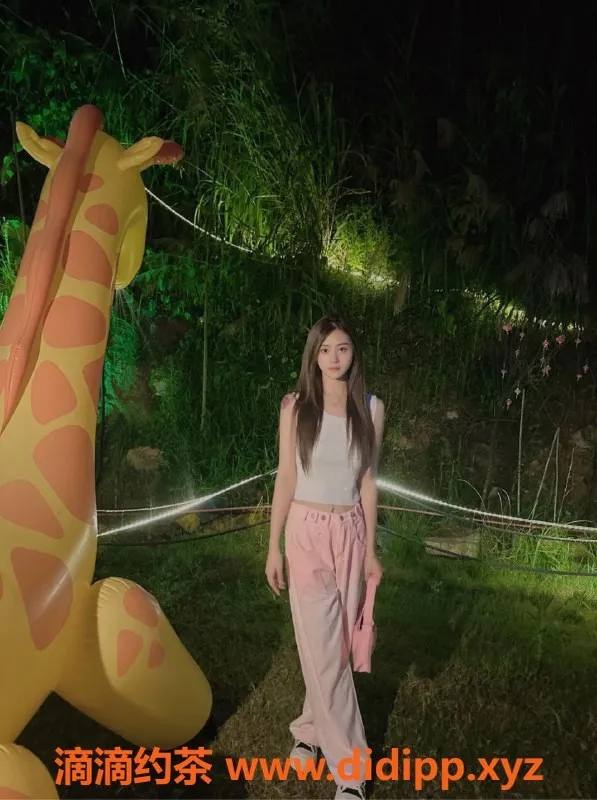 深圳楼凤-南山五分甜，163cm，49kg，900元起服务