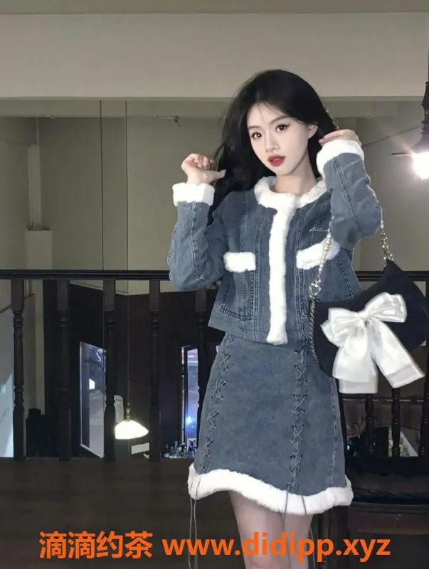 上海楼凤-闵行奶兔茜，34B嫩妹，42KG轻盈体验