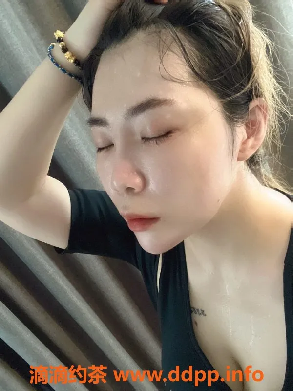 上海楼凤-珊珊少妇兼职，优质性爱体验1500起