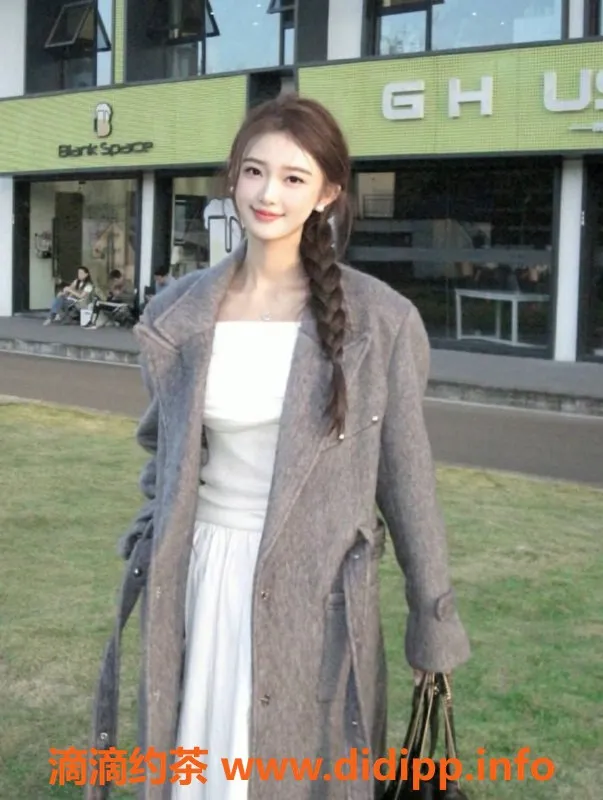 上海楼凤-浦东唐瑶瑶，166cm C罩杯，1400起