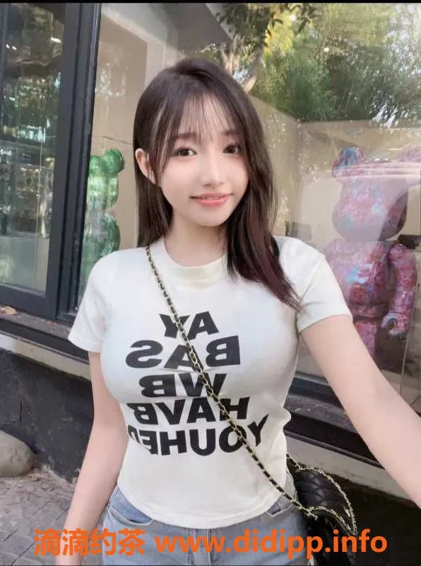 广州楼凤-广州白云初下海，160cm 45kg 价格亲民