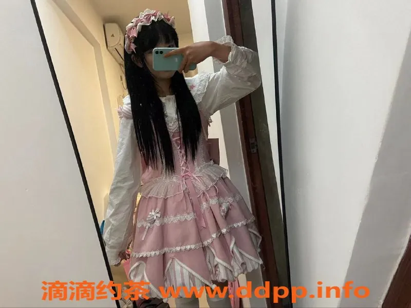 成都楼凤-锦江区18岁草莓，身高160，80斤，超可爱