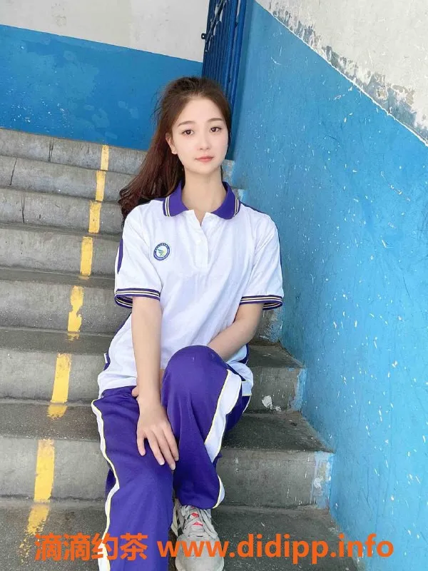 上海外围资源信息,上海全区06后学生妹，最低价全套服务