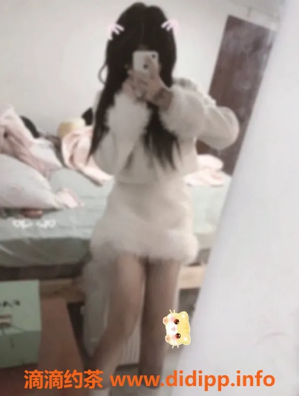 成都楼凤资源信息,嫩控必打卡！成华区17岁童颜巨乳露露服务