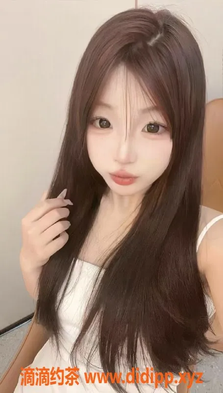 厦门楼凤-集美小陶，年轻嫩妹简单服务69元