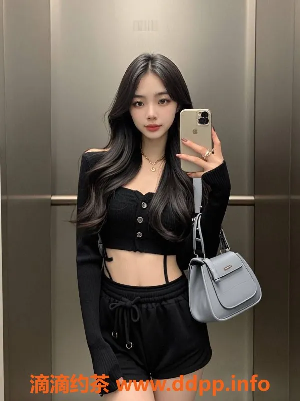 成都楼凤-成华区小花19岁嫩妹 瘦身材A+胸 性价比高