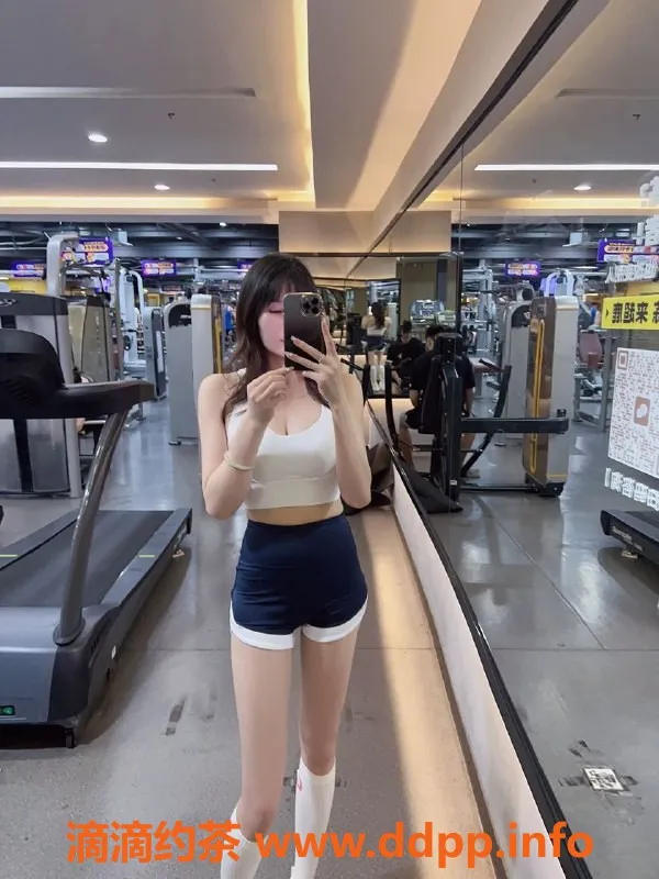 北京上门服务-草莓 | 东四环 | 170cm | 52kg | 千元档