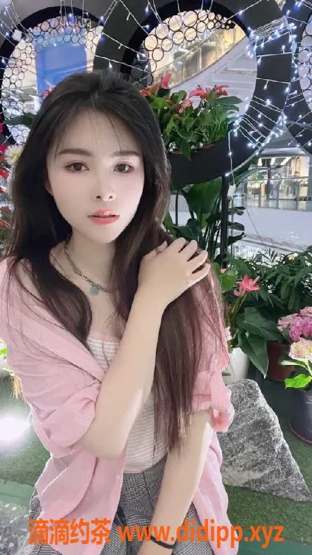 广州楼凤资源信息,海珠舌吻莎莎，23岁，46kg，36D美胸，优惠服务等你来享