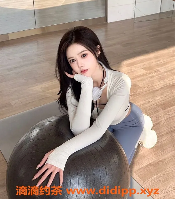 上海楼凤-闵行默默 172身高 49体重 D胸 1300P起