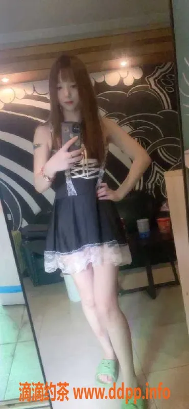 广州楼凤-广州梅花园小伍，25岁165cm，仅需500元体验