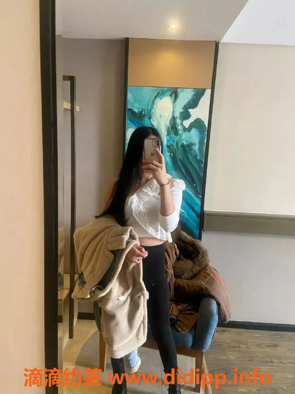 珠海楼凤-珠海全套服务，500元，电话预约更方便