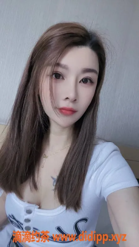 深圳楼凤-南山江春，170C身材，900起消费