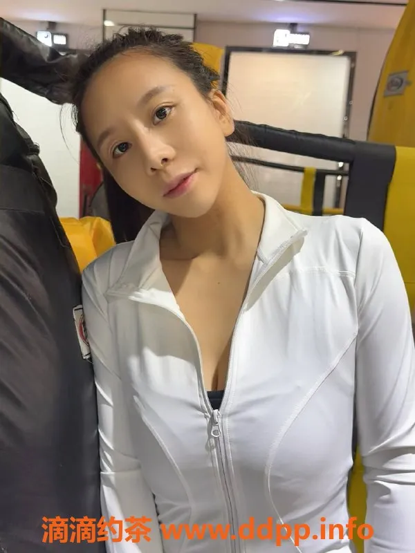 佛山楼凤-顺德lily，600元品味优质服务