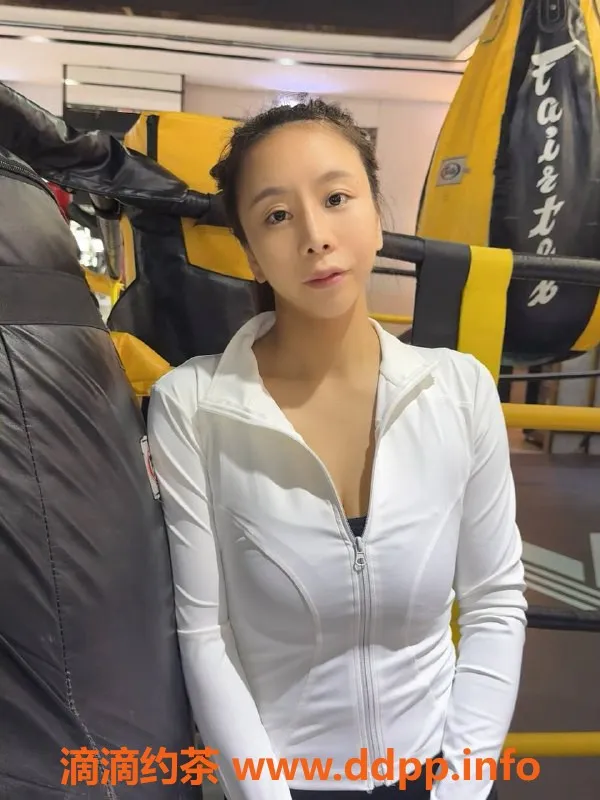 佛山楼凤-顺德lily，600元品味优质服务