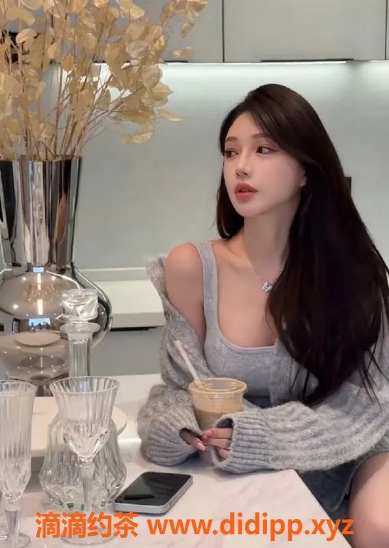 上海楼凤资源信息,普陀白晶晶 166高49轻F胸 1600元体验