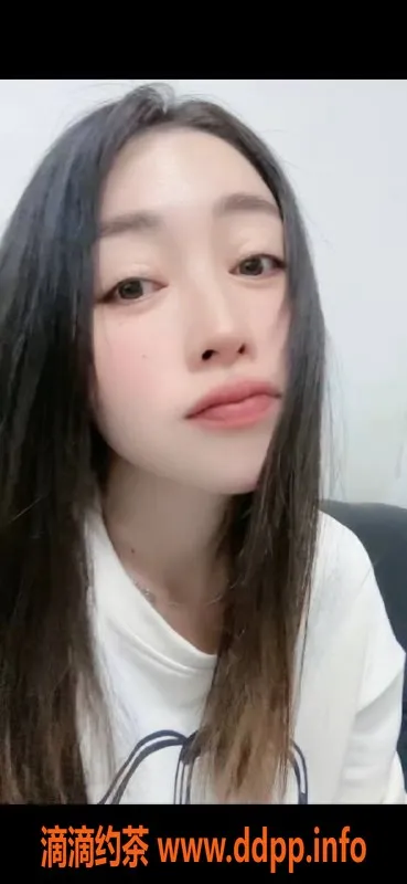 深圳楼凤-龙岗坂田琪琪，499元私密服务，超值体验！