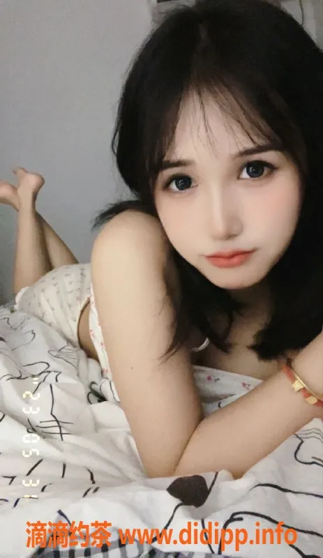 上海楼凤-小团子🍡165cm天然34D，性感温柔，1298元起