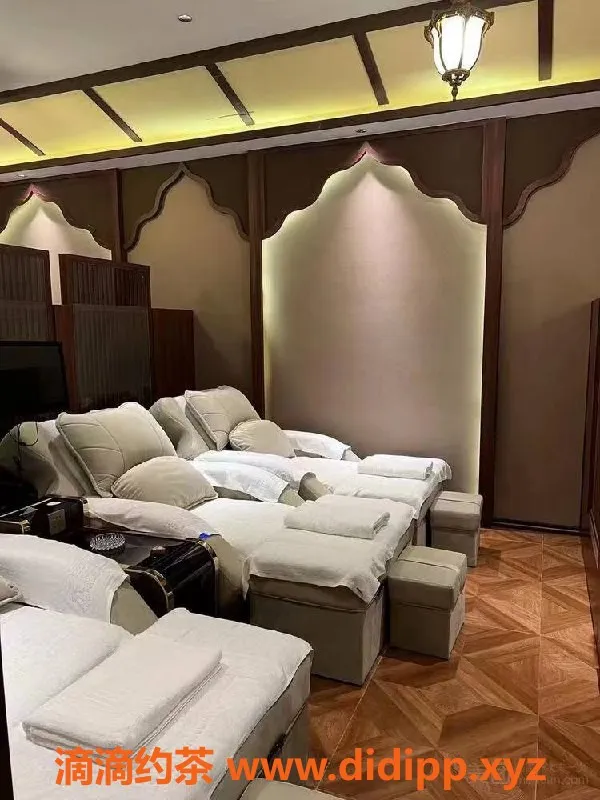 佛山spa会所-珠海香洲全裸口爆会所，服务多样，陪浴按摩任你选择