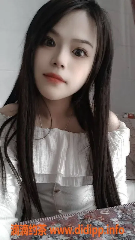 广州楼凤-黄埔安安少妇 舌吻服务 500起