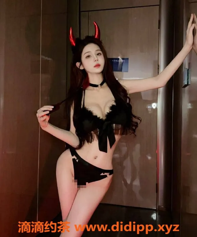 上海楼凤-浦东鱼闪闪老师，福利价仅1200P