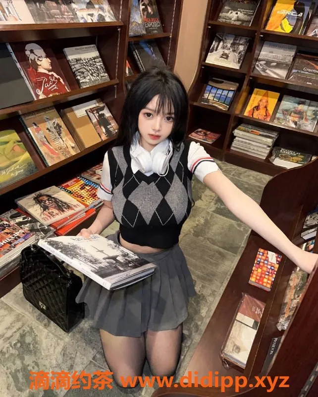 上海楼凤-黄浦灵儿，165身高D胸，2000起价