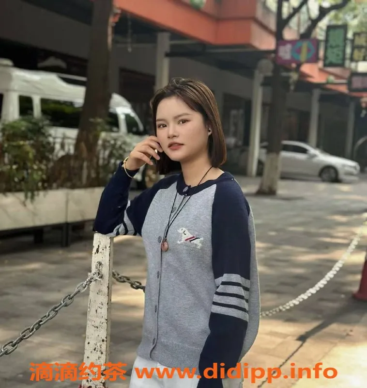 成都楼凤-青羊区嫩妹阿花，5p体验等你来尝试