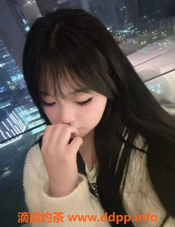 上海楼凤-普陀小草莓福利拍卖，1800P撩动心动