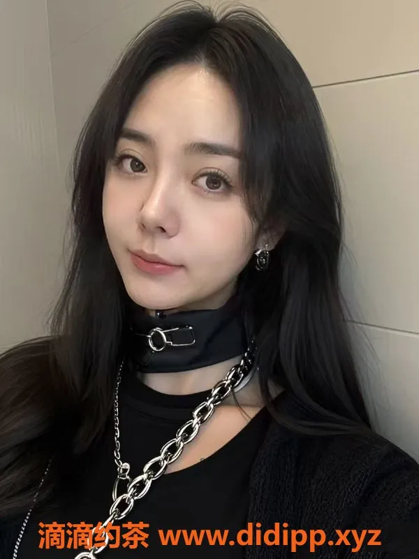 北京楼凤-彩虹丰台陪浴女郎，舌吻胸推超爽！