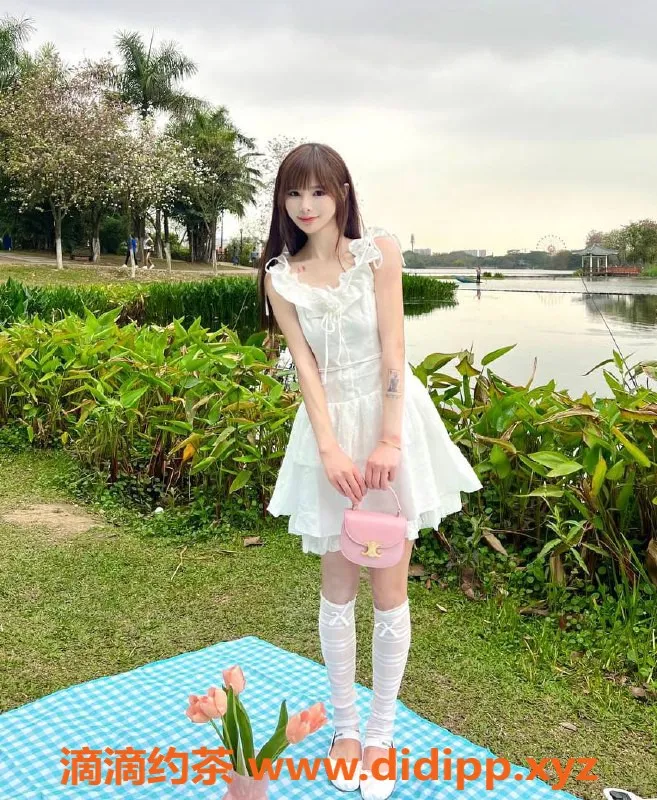 上海楼凤-徐汇小糯米，身高165，价格1800P，胸围B