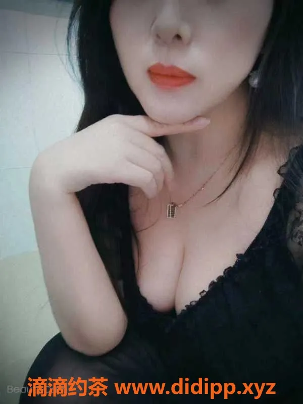 广州楼凤资源信息,广州三元里可快餐晨曦，27岁168cm，胸36D