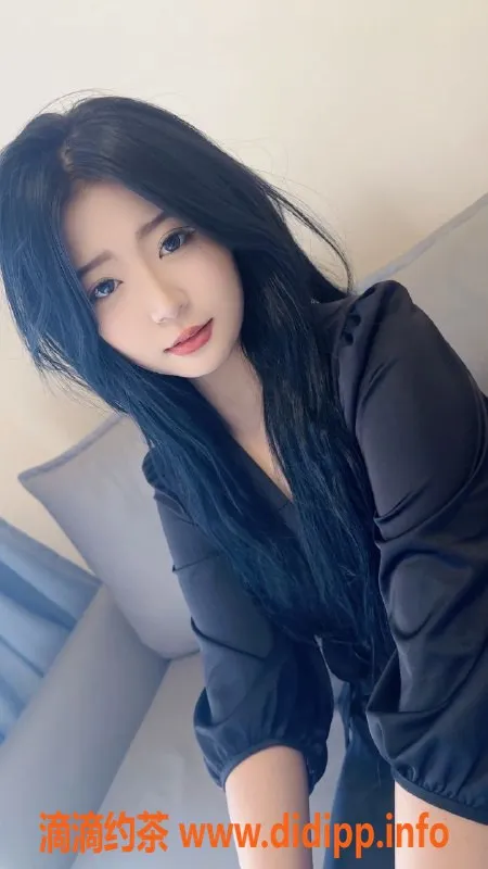 北京楼凤-朝阳飞飞，172微胖妹陪浴服务，千元起