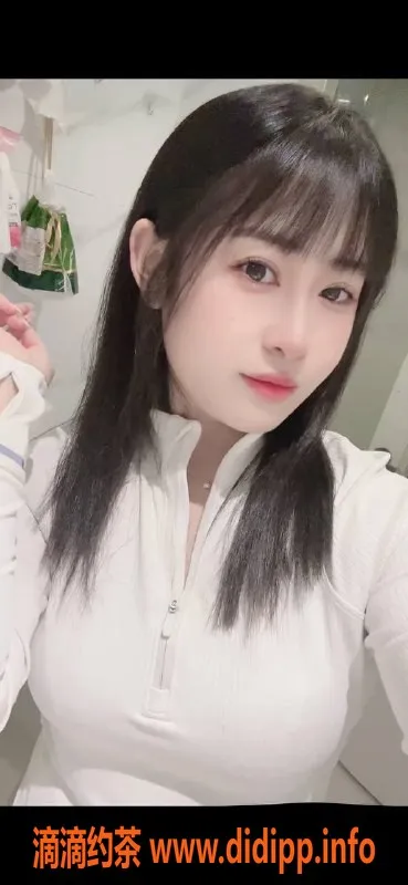 杭州楼凤-上城区小黎，肤白貌美，专业半套体验