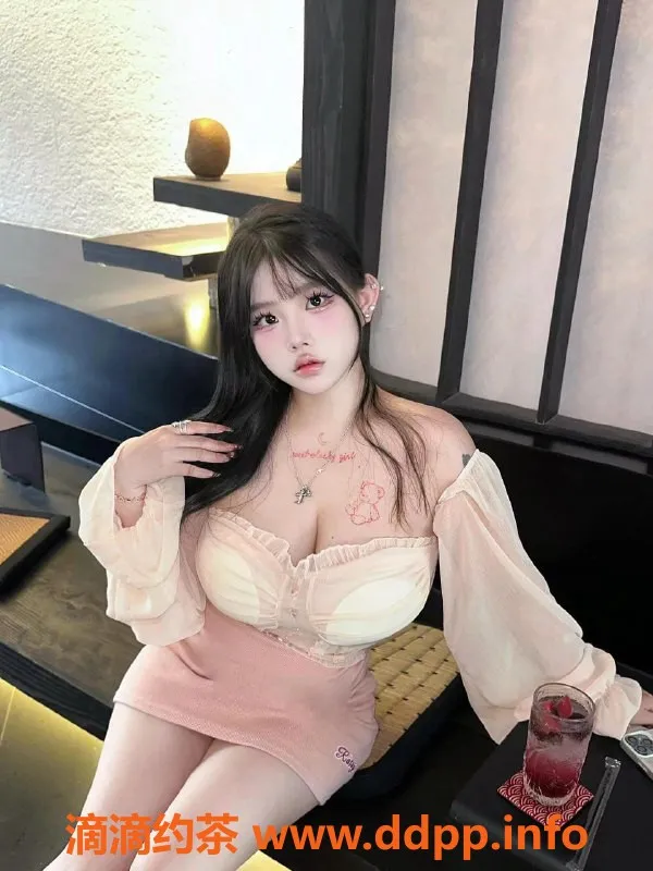 上海楼凤-闵行嫩妹泡泡，童颜巨乳，800起价任你选！